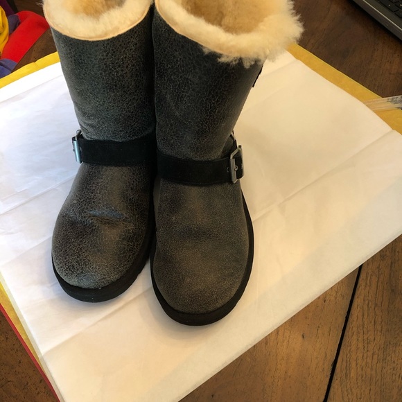 UGG Shoes - Ugg boots